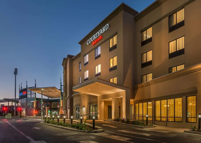 Courtyard By Marriott Reno Downtown/Riverfront